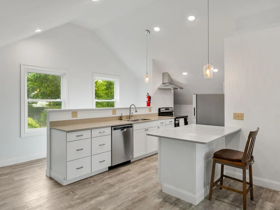Photo of 1233 Satterly