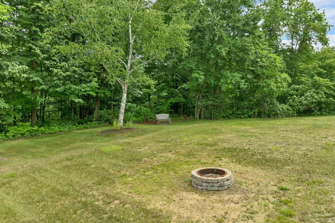 Photo of 185 Summit