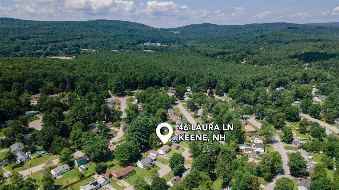 Photo of 46 Laura