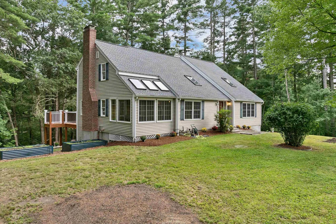 Photo of 38 Sharon