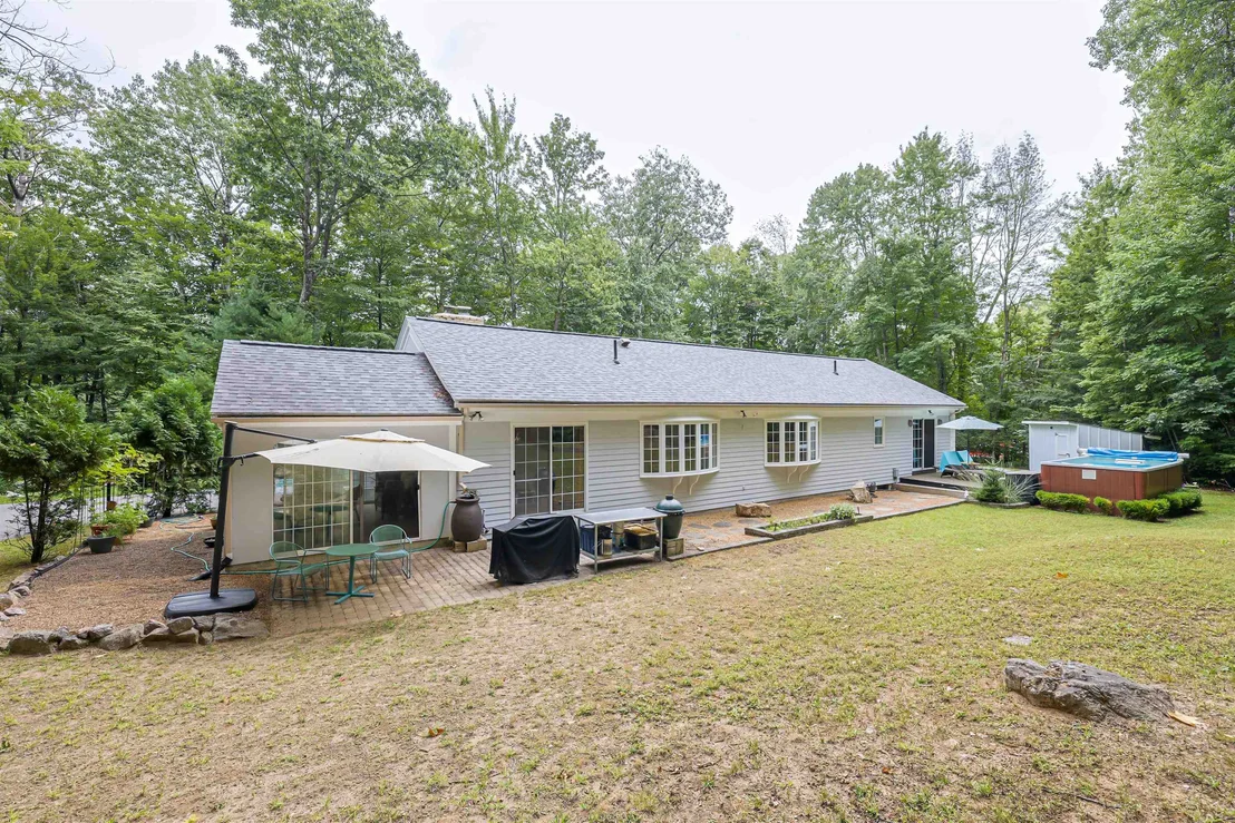Photo of 20 Buttonwood