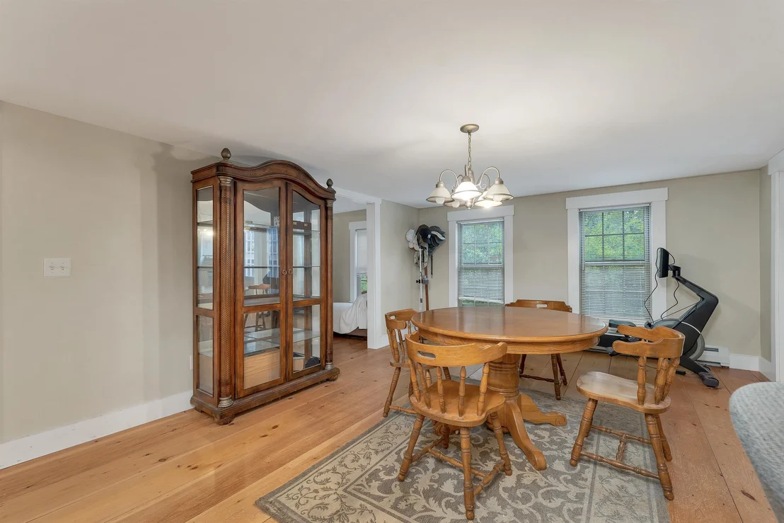 Photo of 239 Wentworth