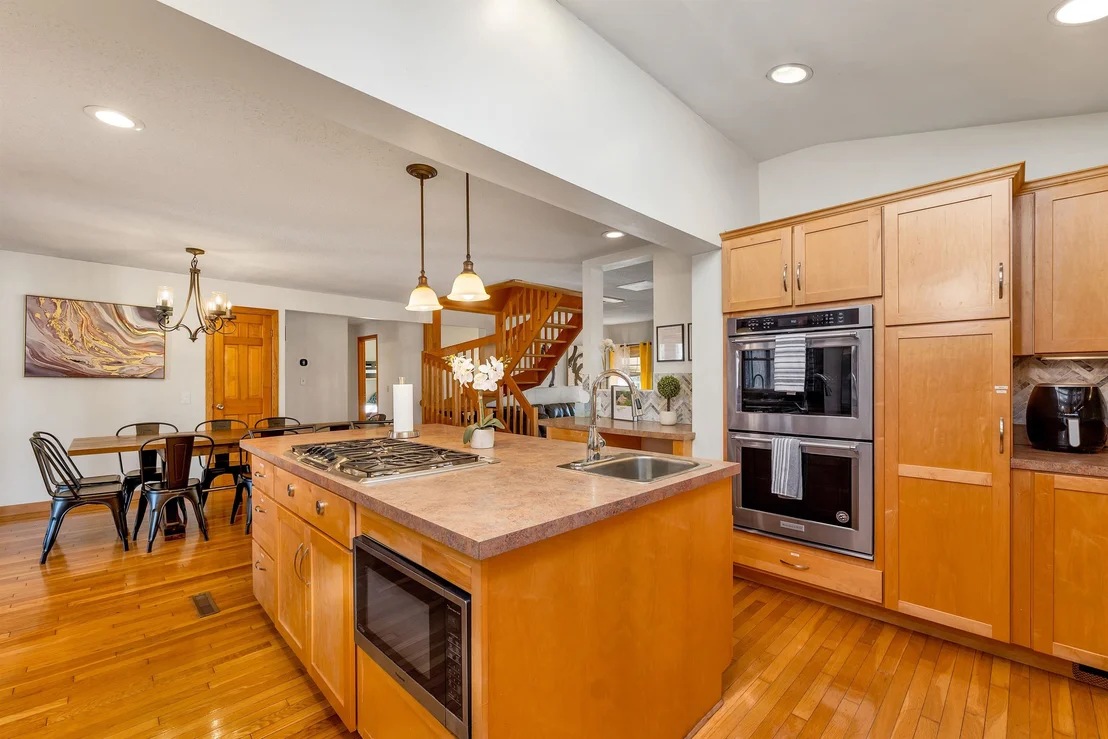 Photo of 35 Valley