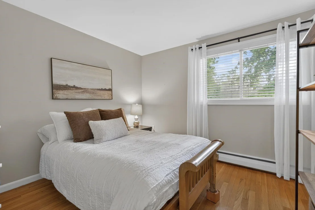 Photo of 130 Colgate