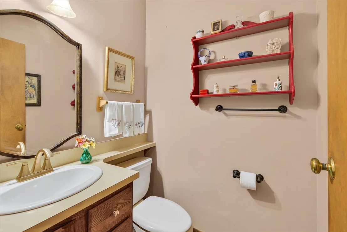 Photo of 243 Cricket Hill