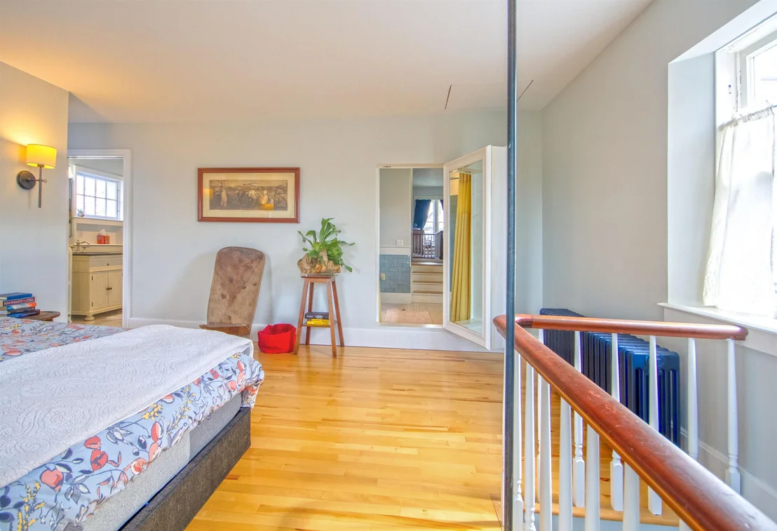 Photo of 72 Main
