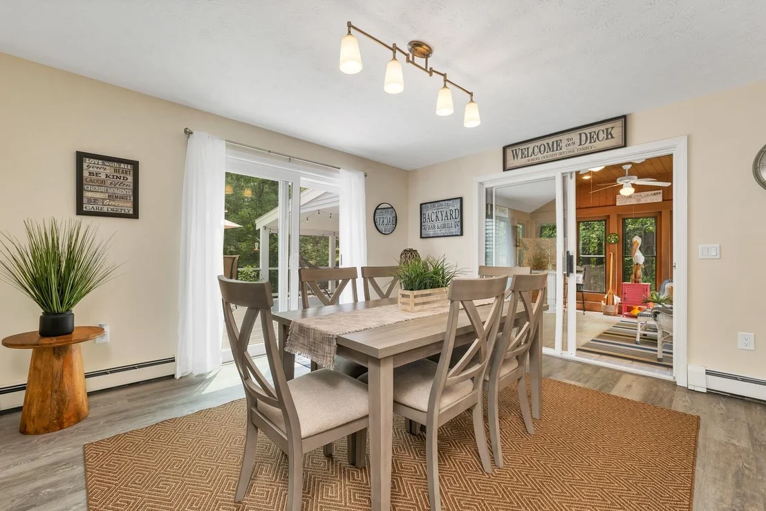Photo of 52 Meadow