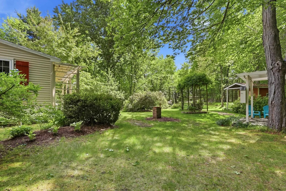 Photo of 110 Podunk