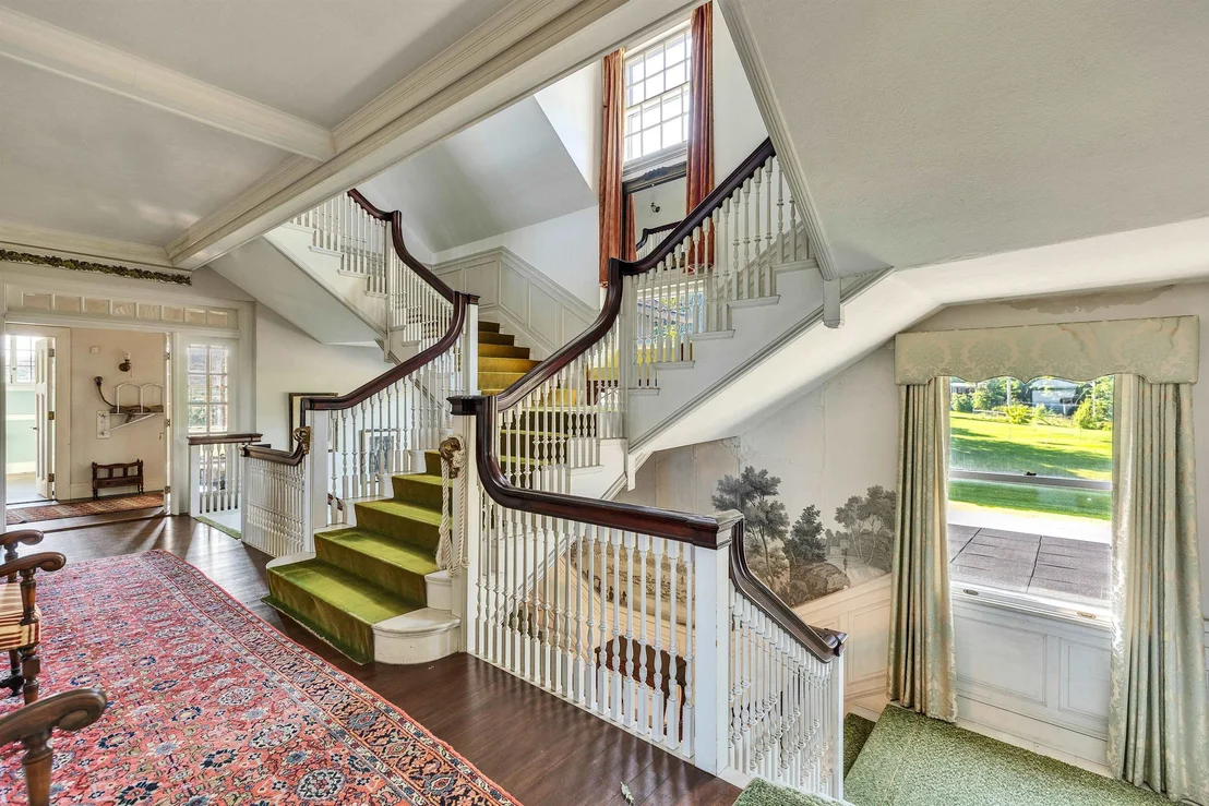 Photo of 4 Windmill Hill