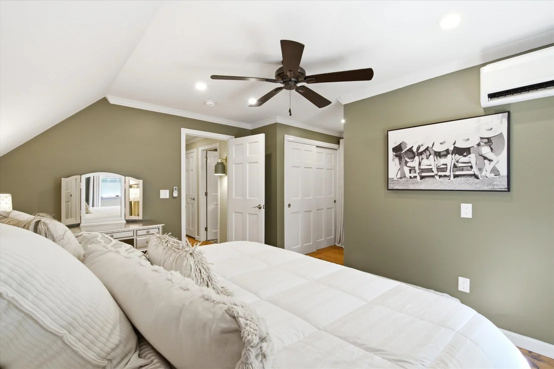 Photo of 24 Snow Hill