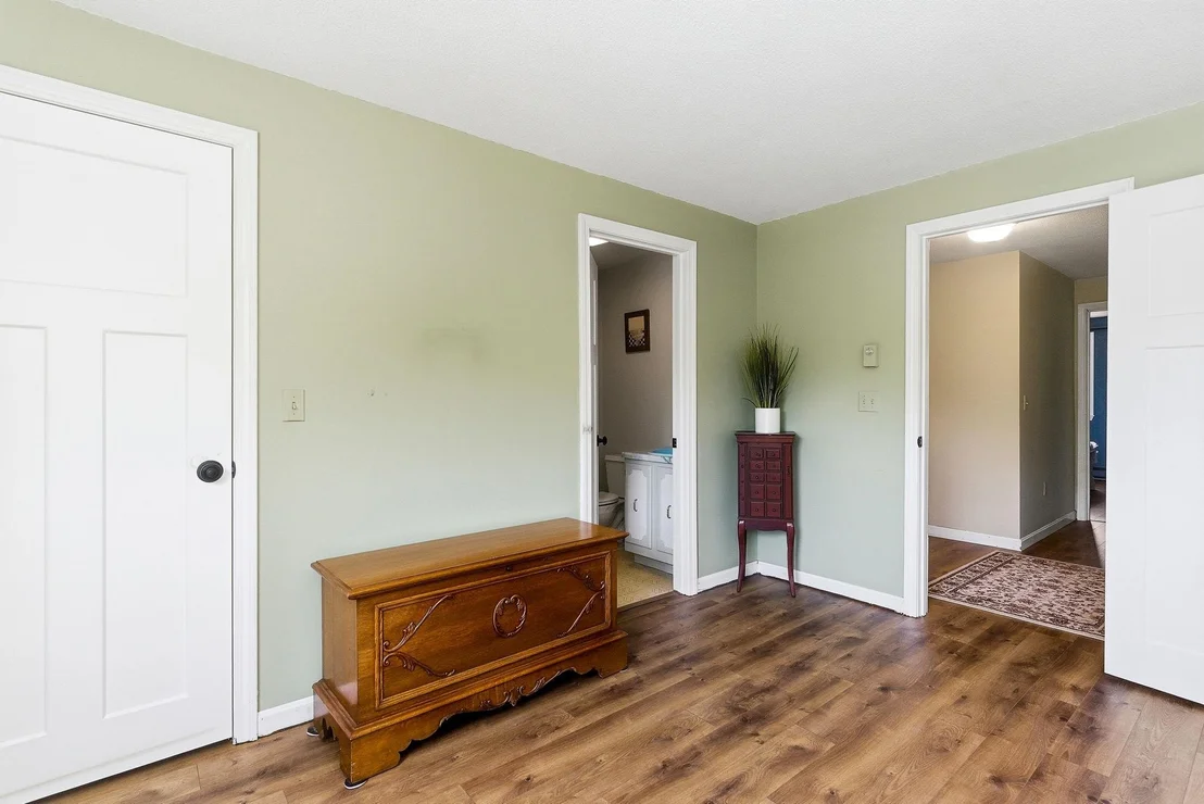 Photo of 30 Tirrell