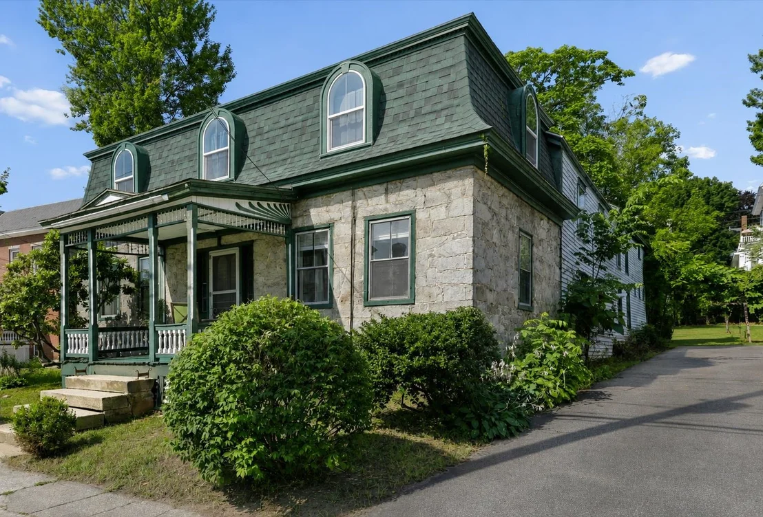 Photo of 47 N Spring