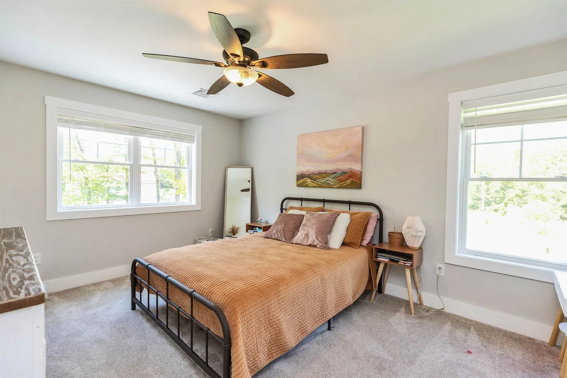 Photo of 296 Spring Hill