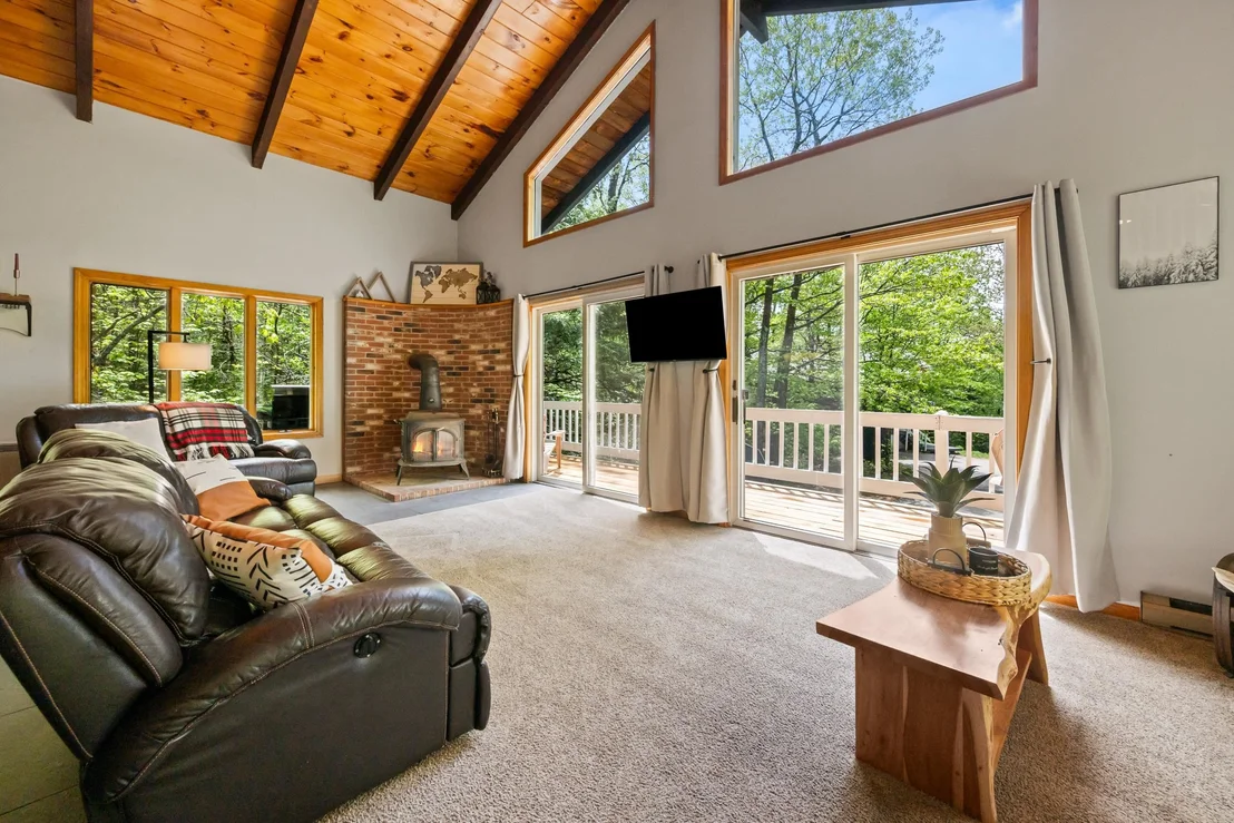 Photo of 275 Glen Ledge