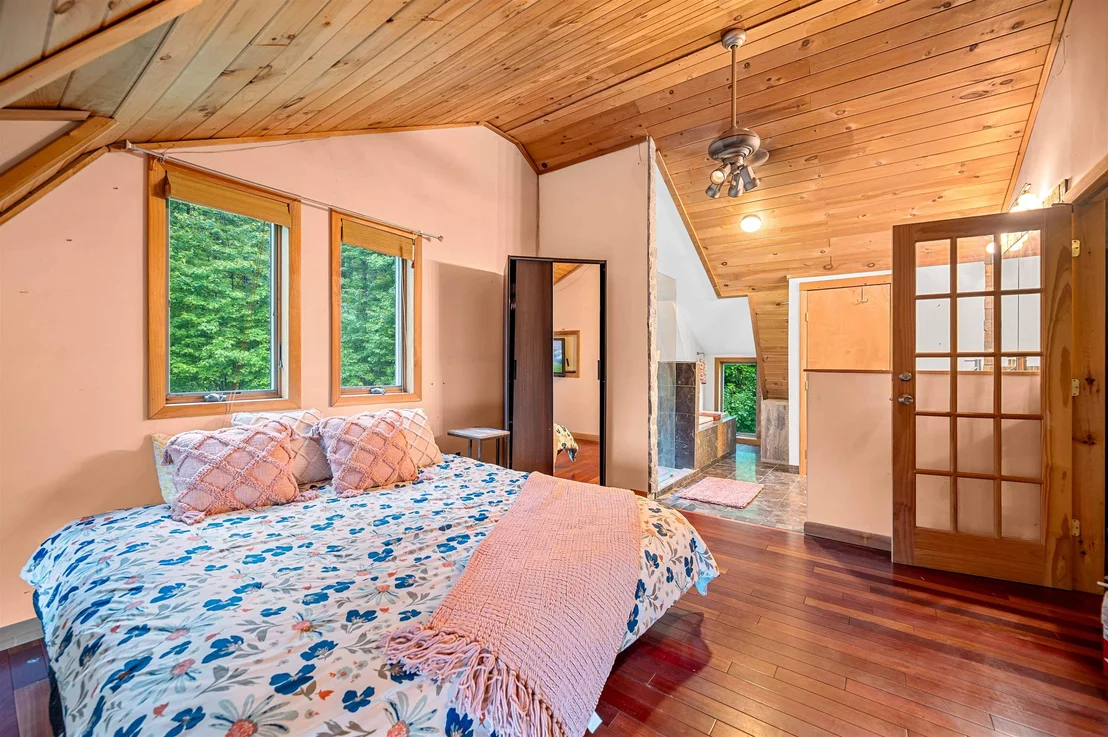 Photo of 2307 Bliss