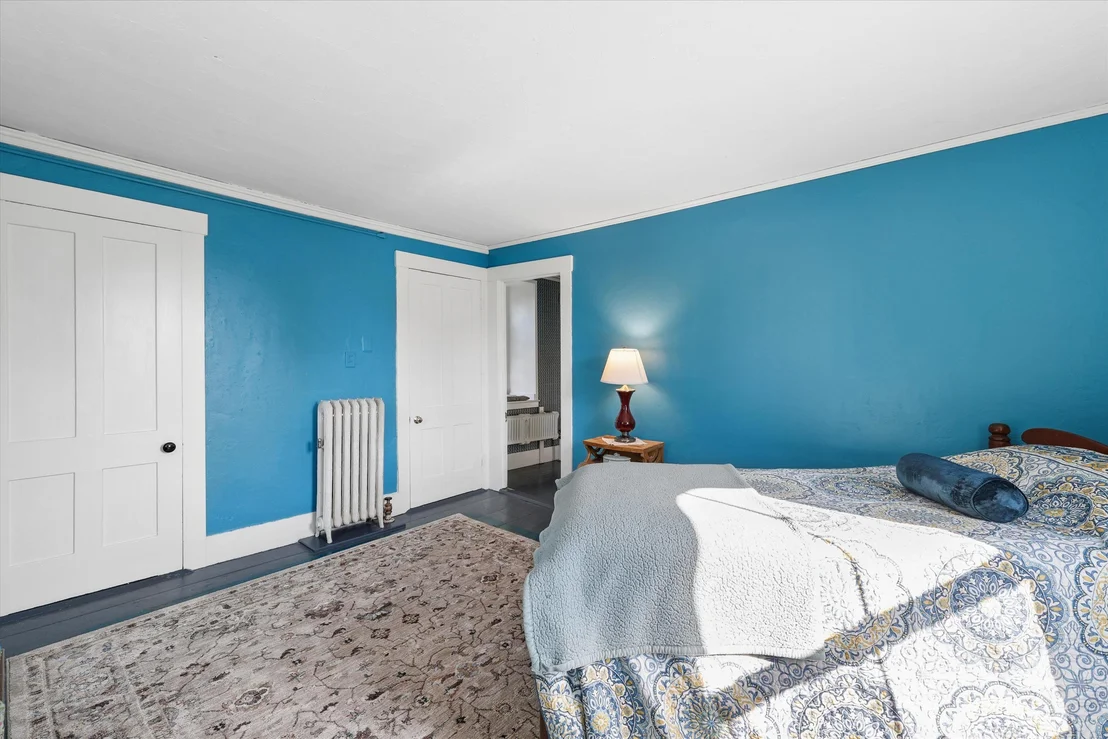 Photo of 47 N Spring