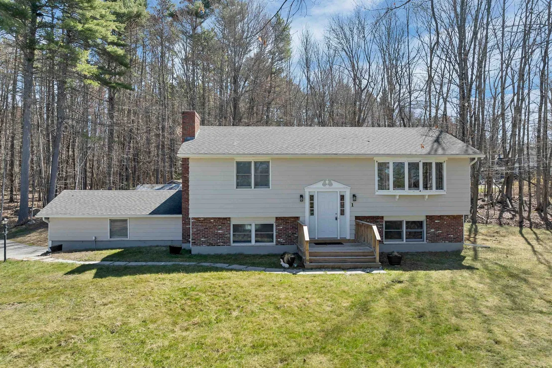 Photo of 1 Robin Acres