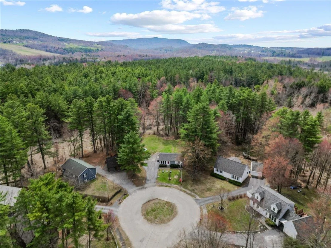 Photo of 97 Beaver Brook