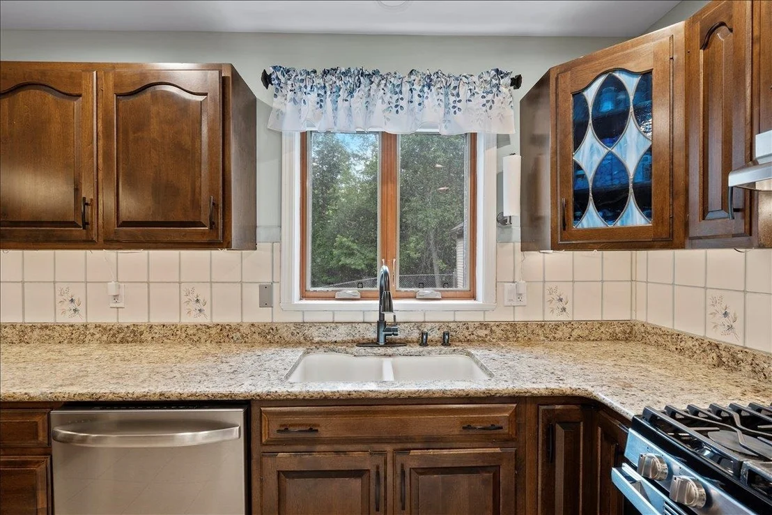 Photo of 230 Pine Meadow