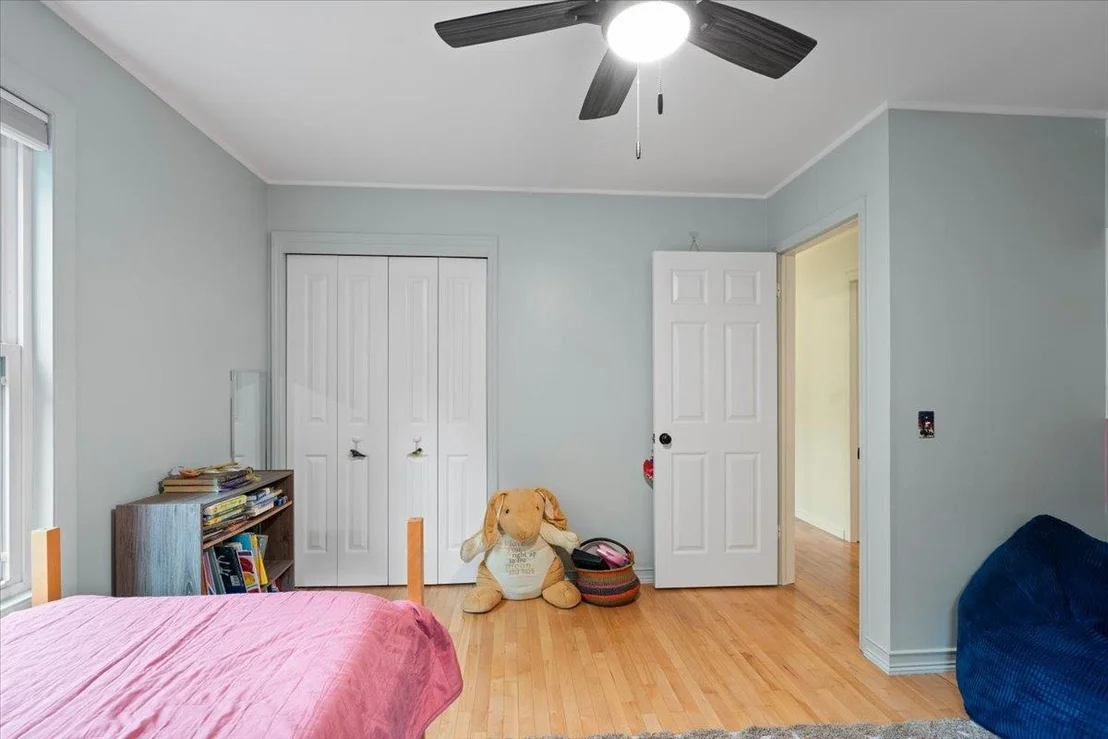 Photo of 80 Phoenix