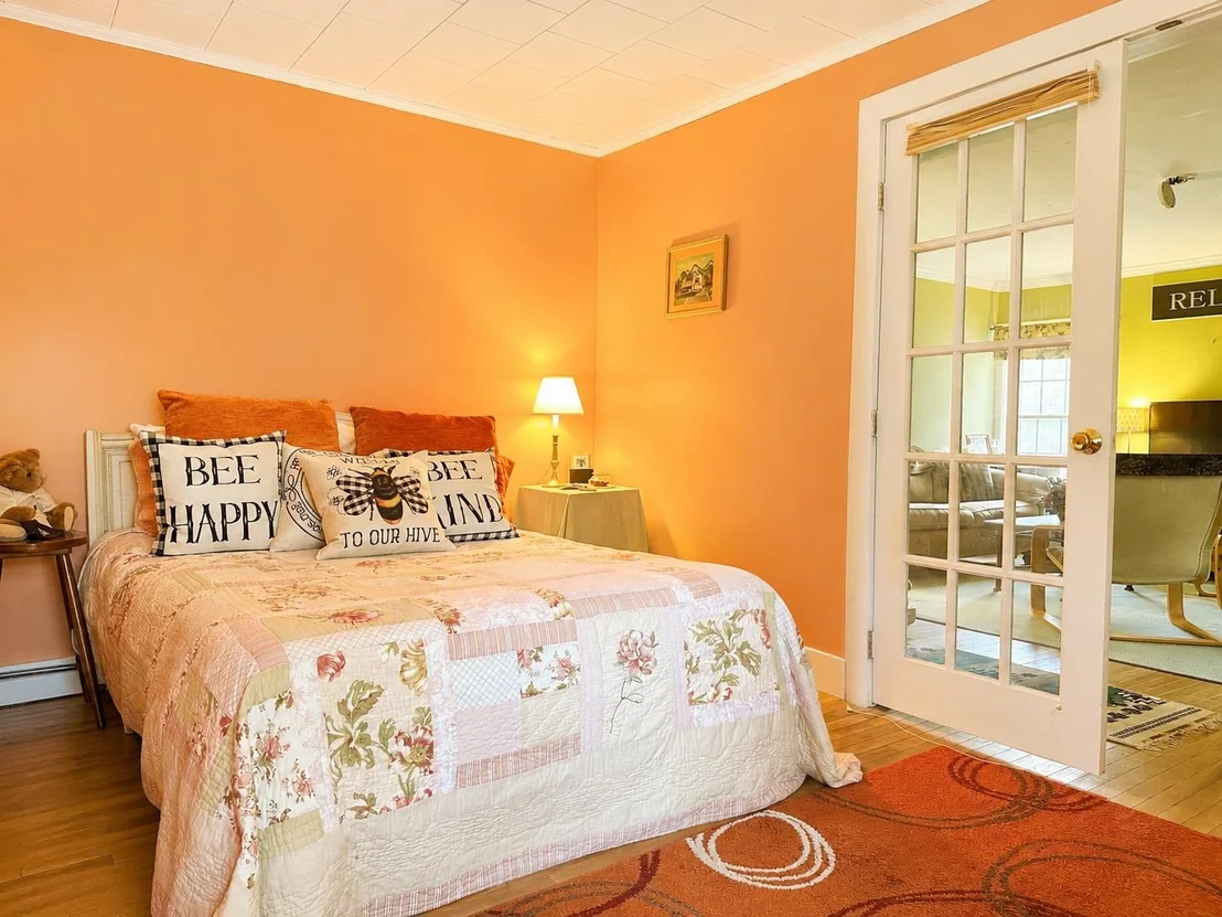 Photo of 212 Thrall