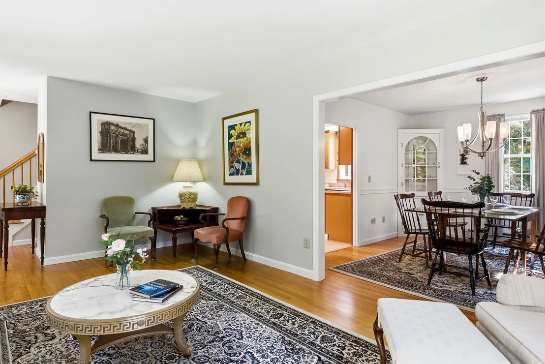 Photo of 16 Williamsburg