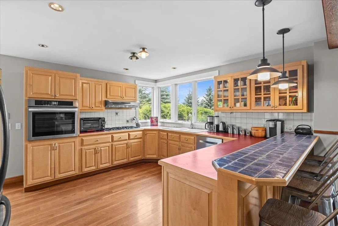 Photo of 340 Worcester Ridge