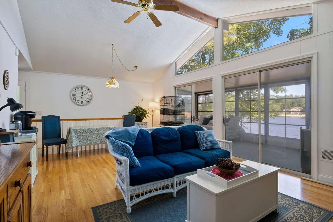 Photo of 276 Varney