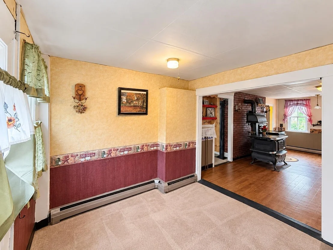 Photo of 23 Bugbee Crossing