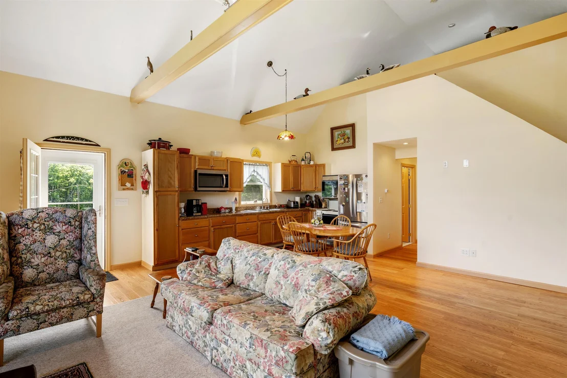 Photo of 134 Lakeview Estates