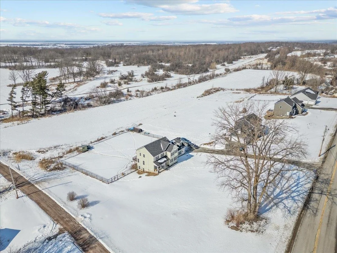 Photo of 693 Brigham