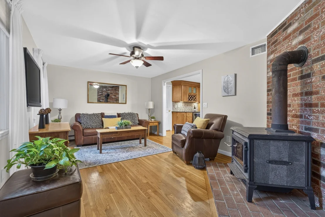 Photo of 13 Morningside