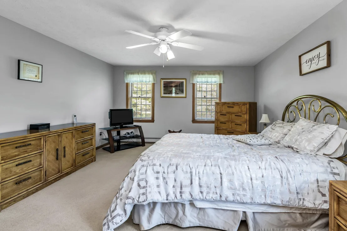 Photo of 11 Nutfield