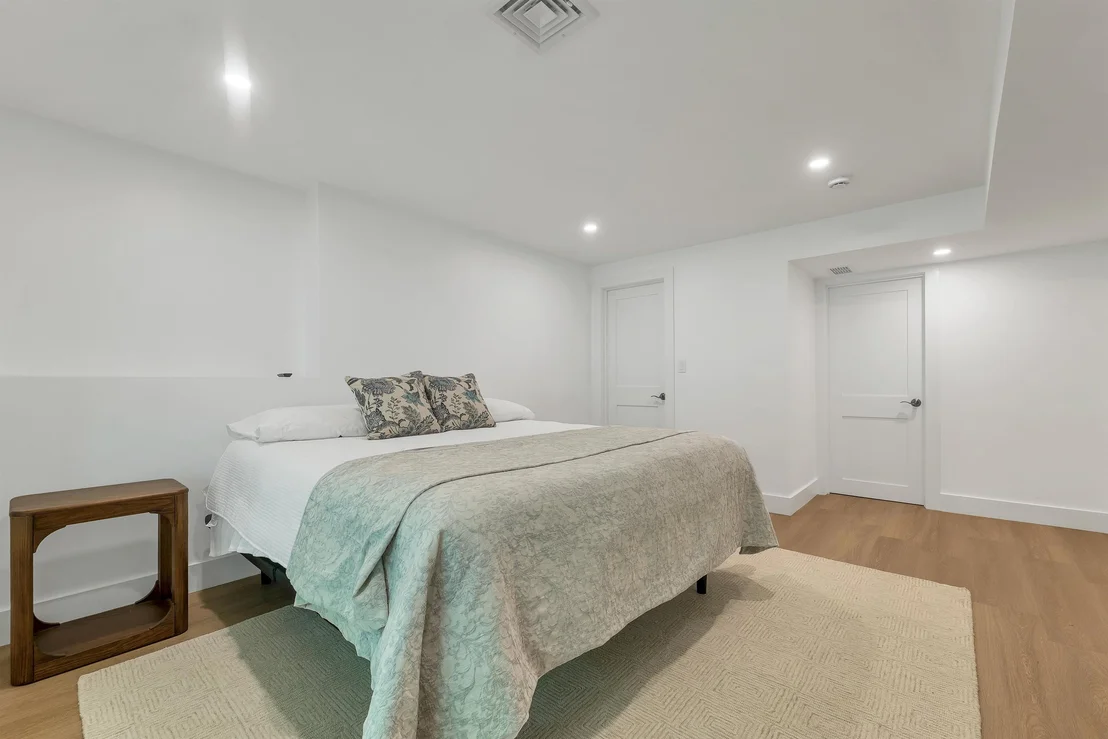 Photo of 1341 Cherry Valley