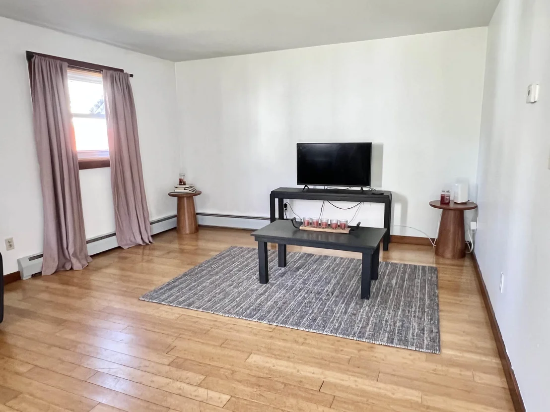 Photo of 111 Central