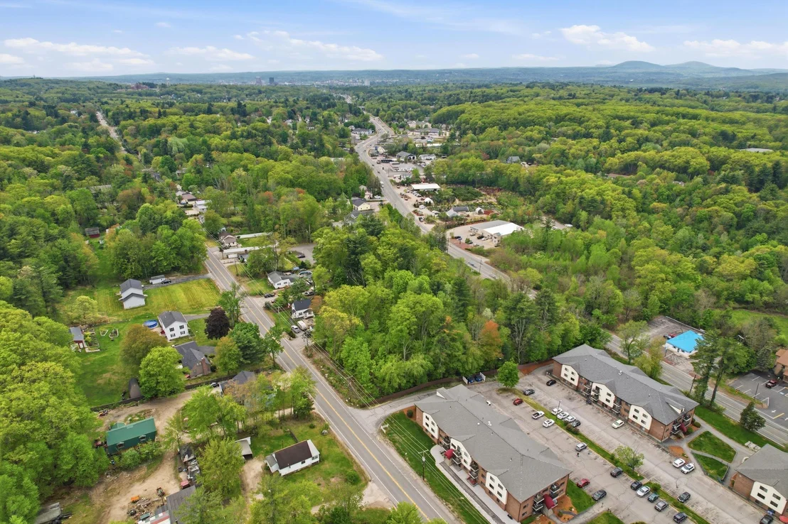 Photo of 1143 Hooksett