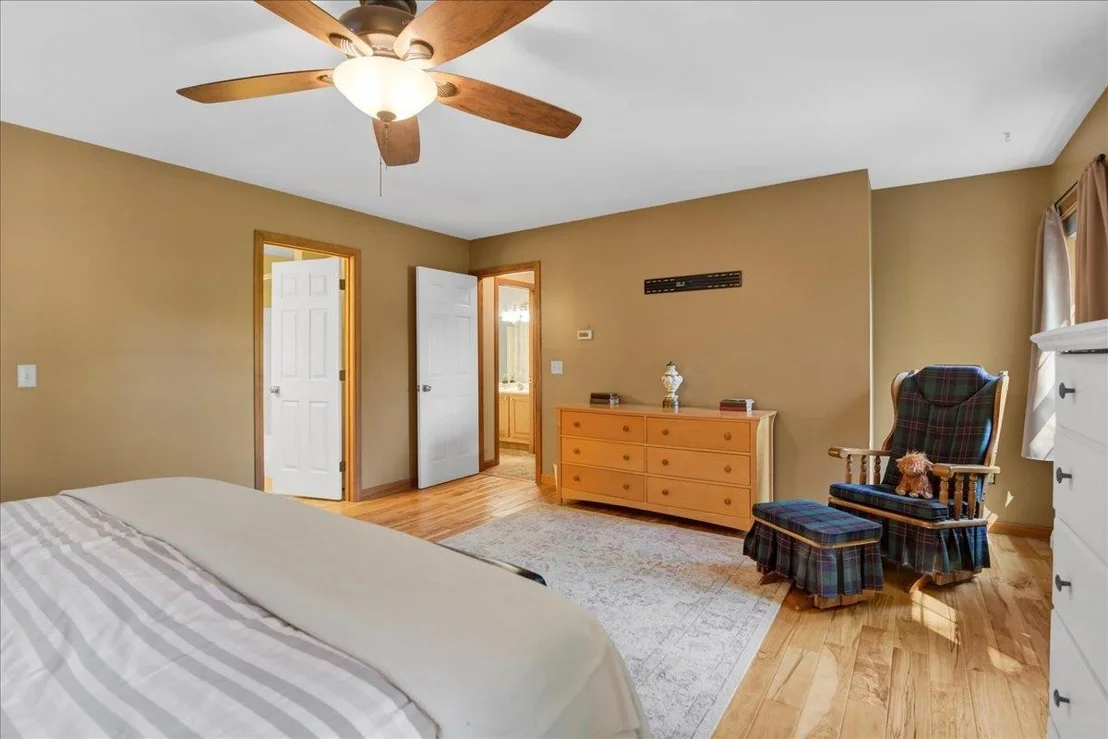 Photo of 99 Overlake