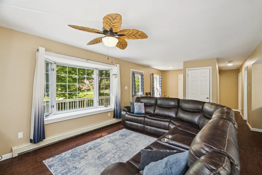 Photo of 352 Methodist Hill