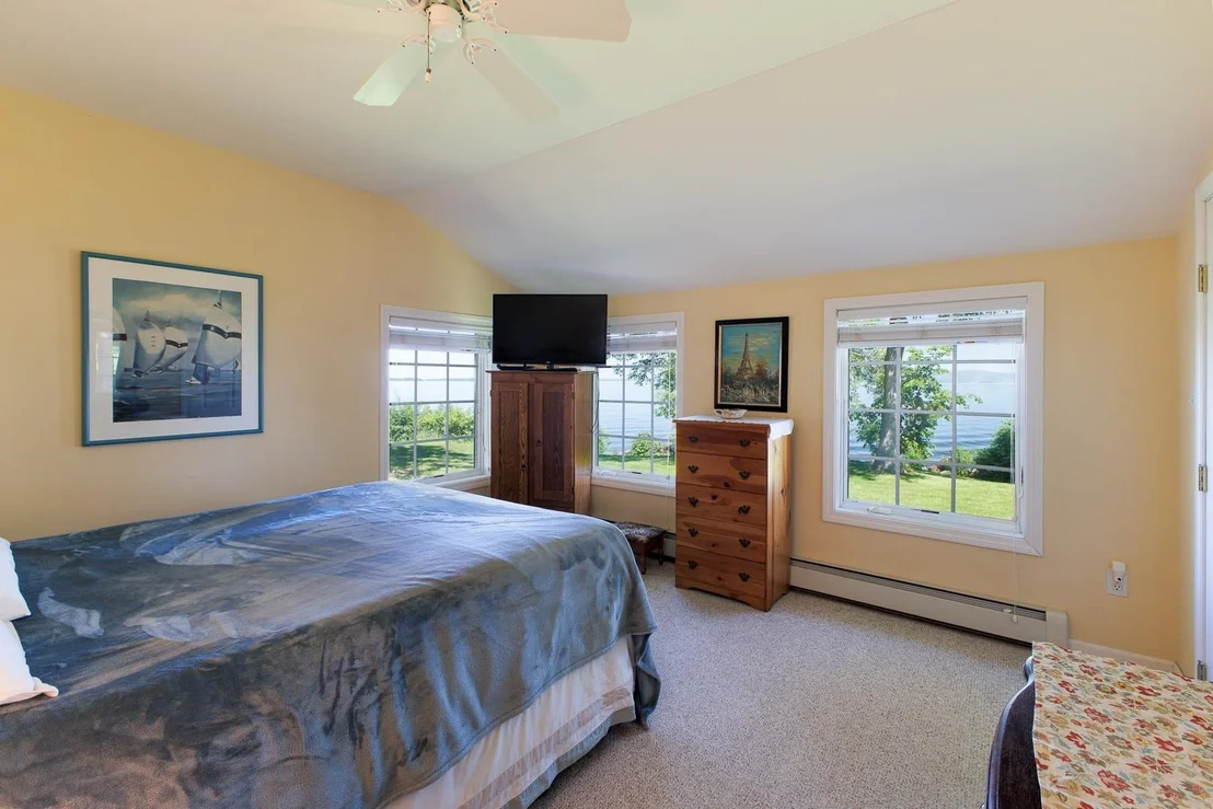 Photo of 107 Mountain View