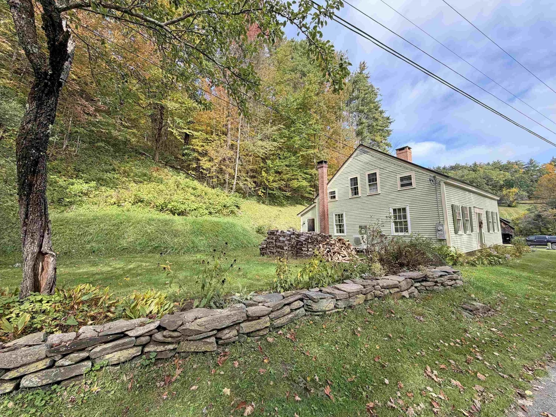 Photo of 220 Hale