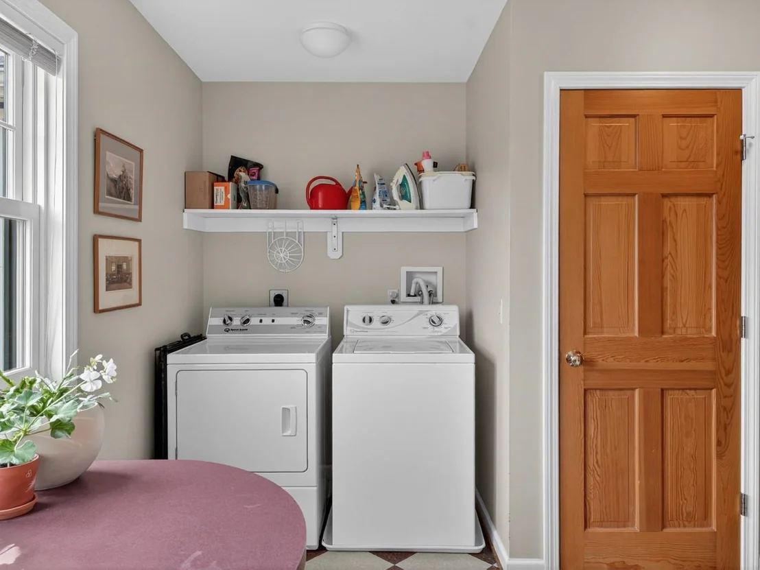 Photo of 79 Featherbed