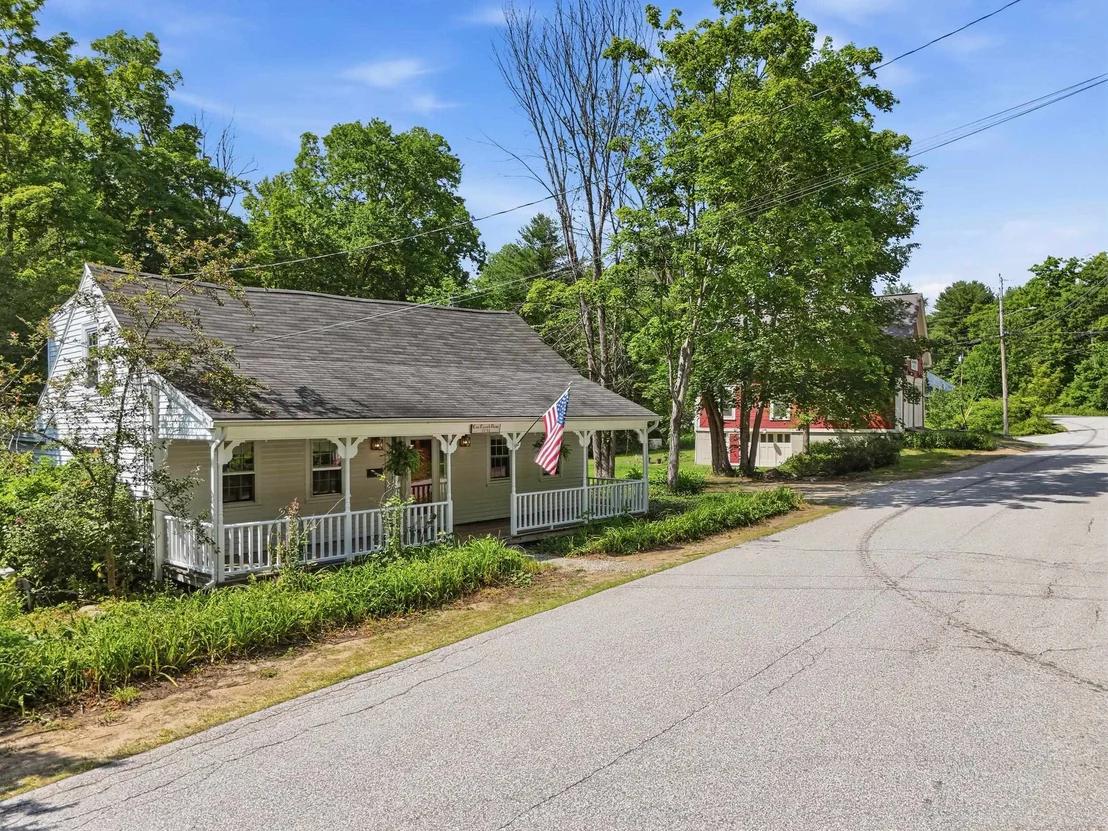 Photo of 60 Old Deerfield