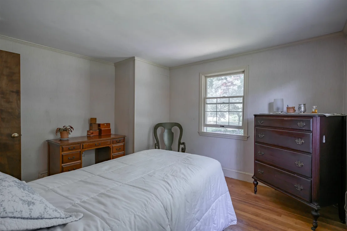 Photo of 6 Exeter