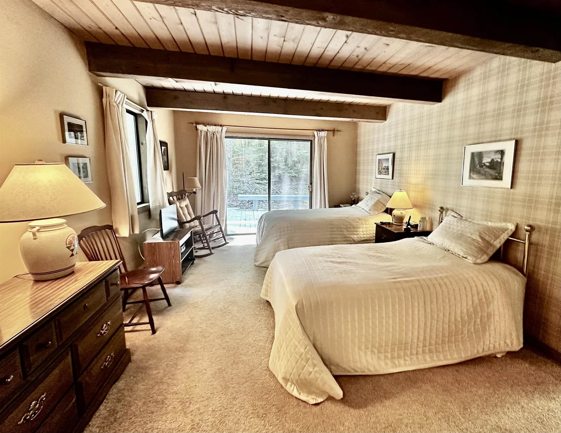 Photo of 78 Greensward