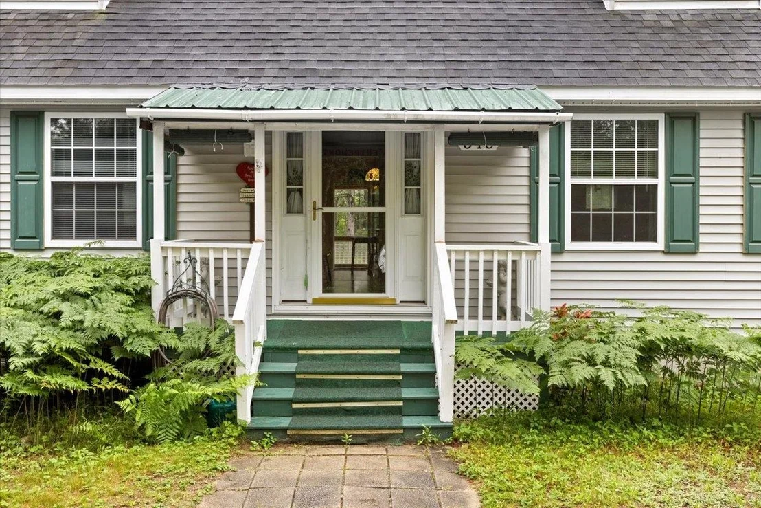 Photo of 548 Silver Pine