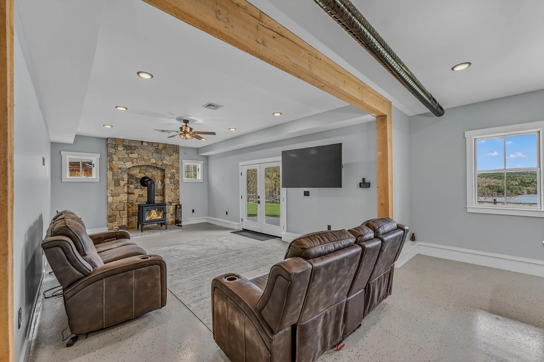 Photo of 85 Shepard Hill