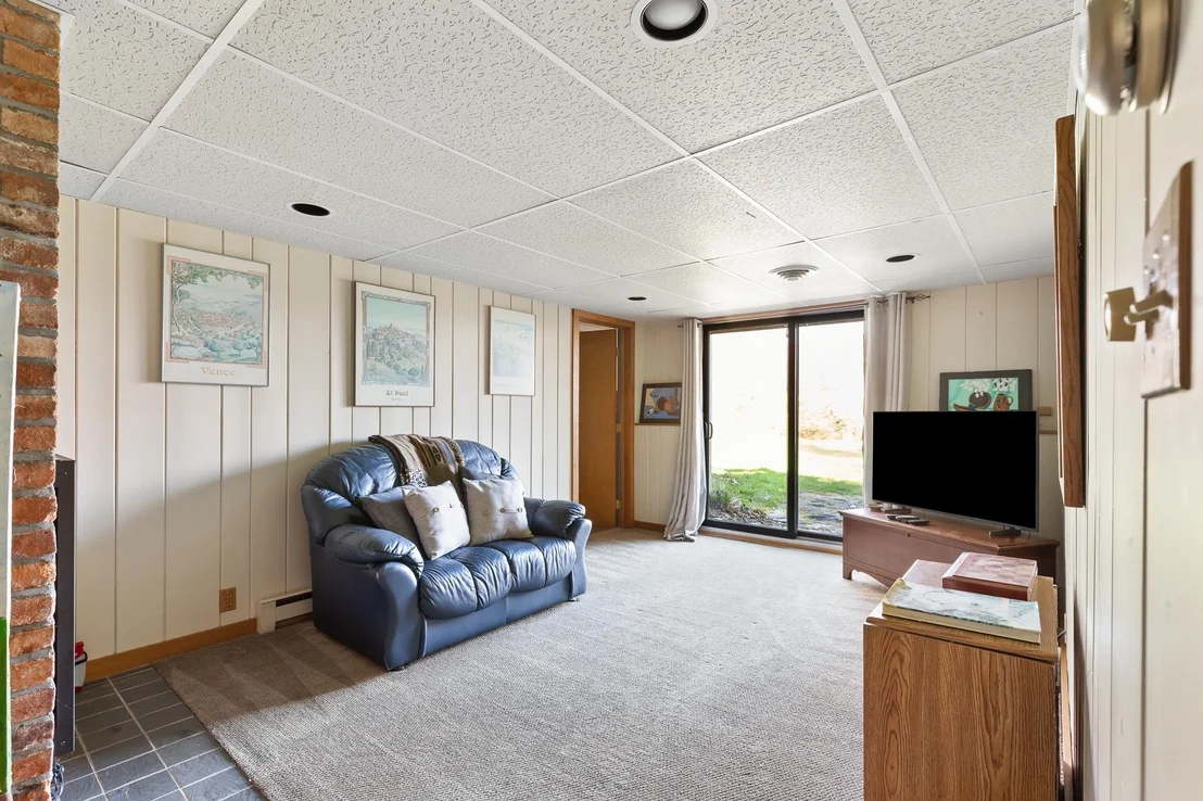 Photo of 534 Cream Hill