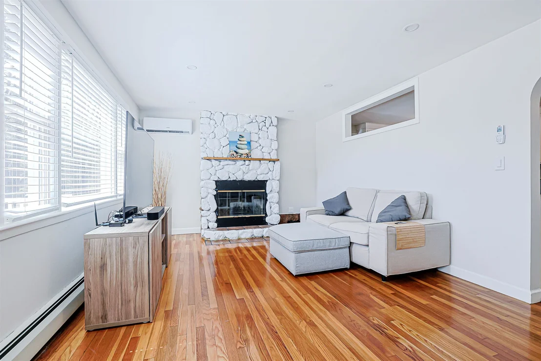Photo of 19 Strafford