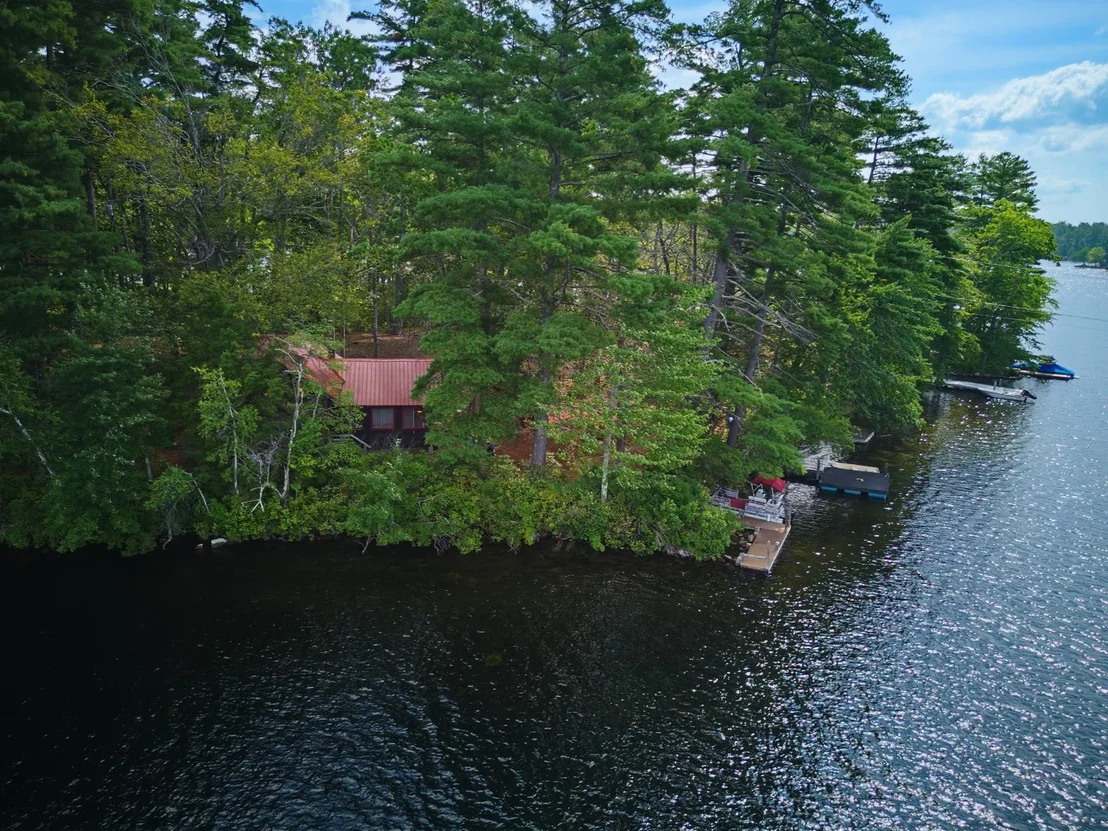 Photo of 2 Escumbuit