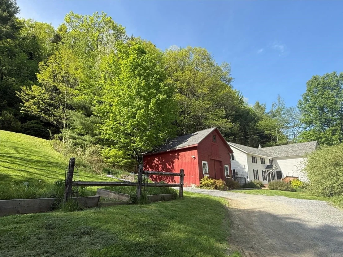 Photo of 2147 North Williston